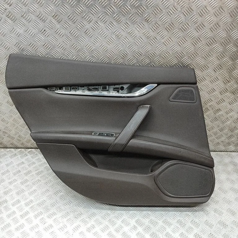 Rear door card panel trim 670012908