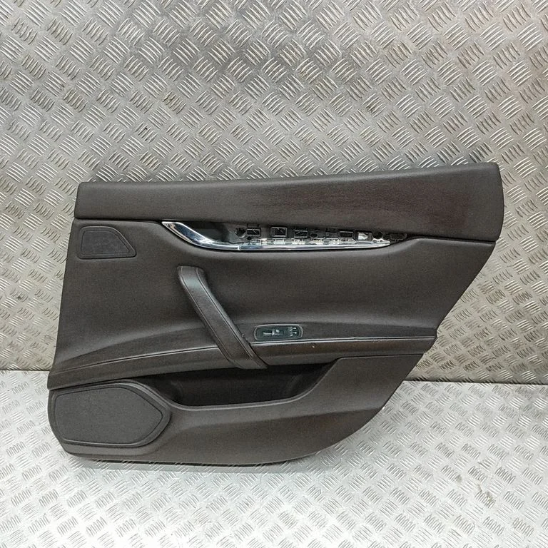 Rear door card panel trim 670014551