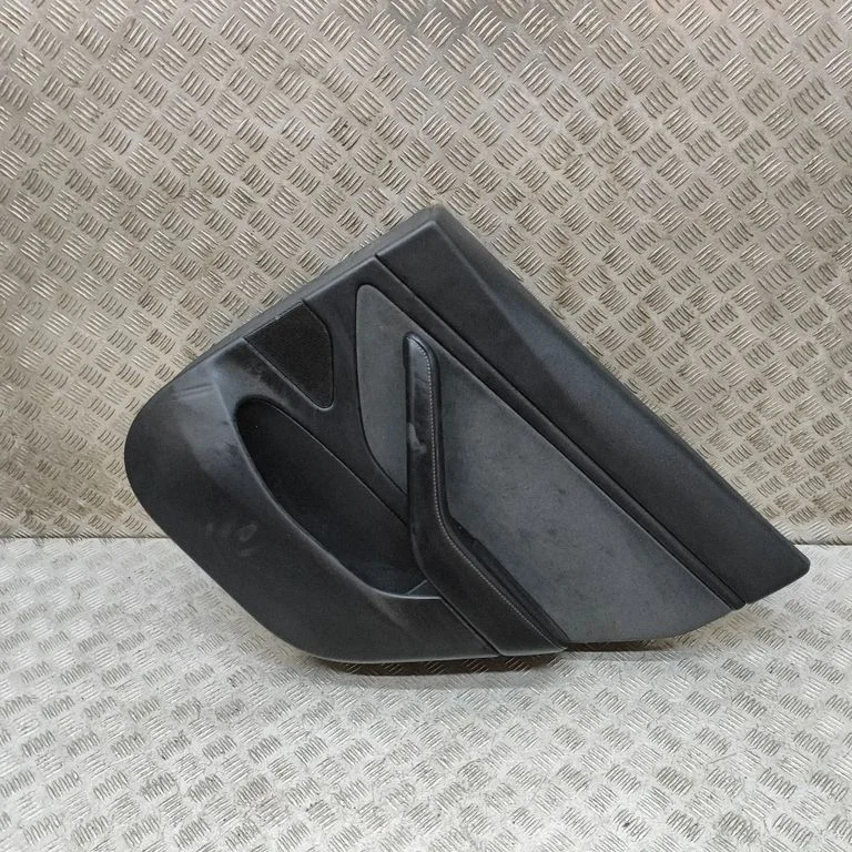 Rear door card panel trim 107718447C