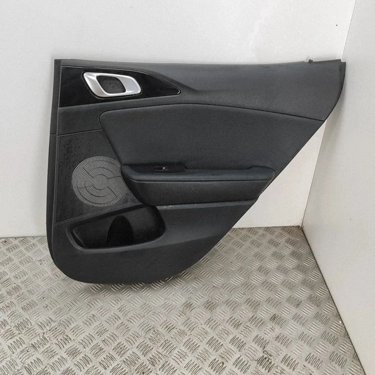 Aizmugurējo durvju apšuvums 83308J7810DQB