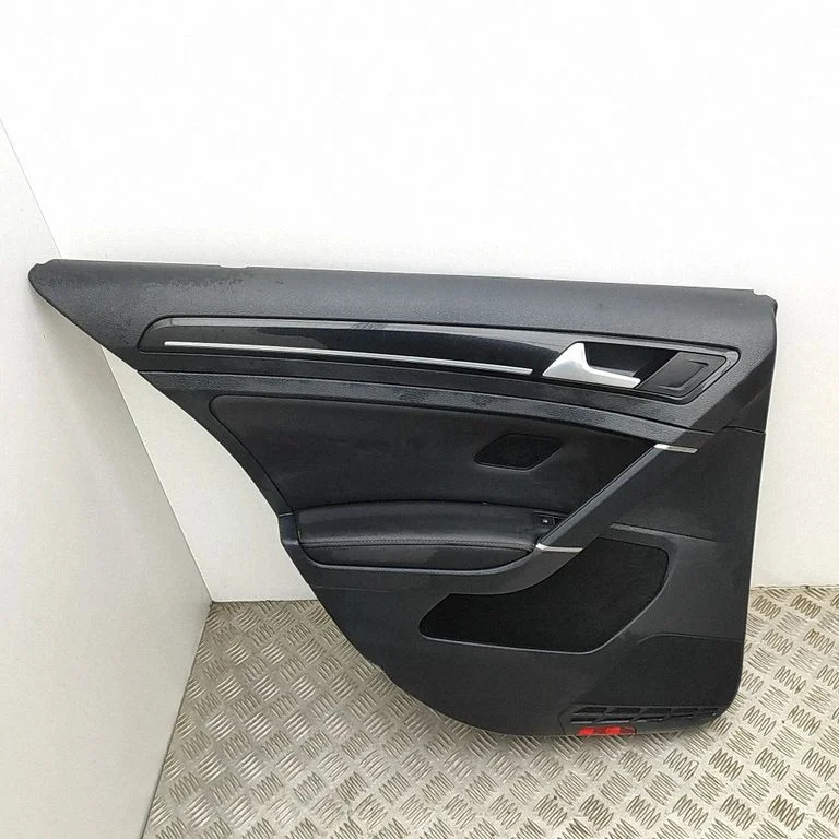 Rear door card panel trim 5G4868073C