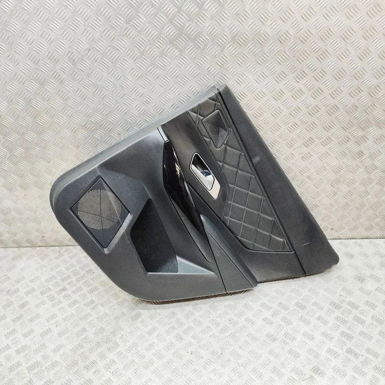 Rear door card panel trim 98209999ZD