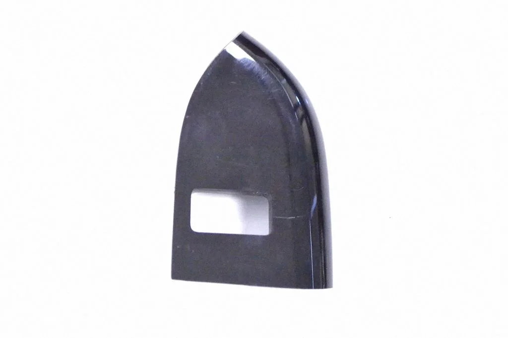 Boczek drzwi tylnych DK6M237B75