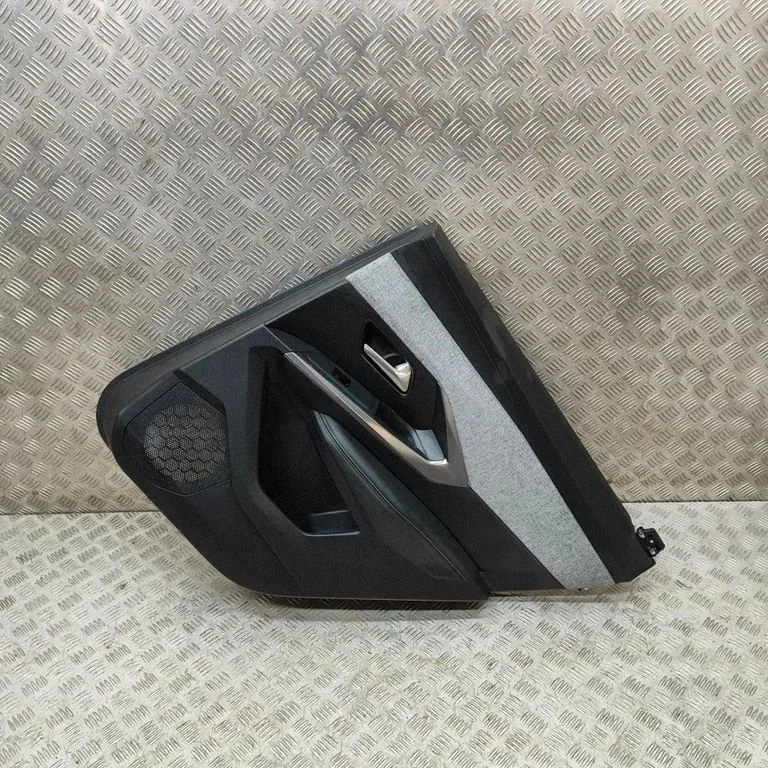 Boczek drzwi tylnych 98460925ZD