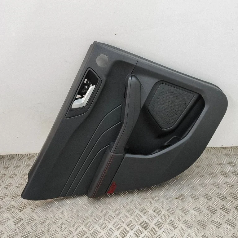 Aizmugurējo durvju apšuvums PV4BS27407CB3GRX
