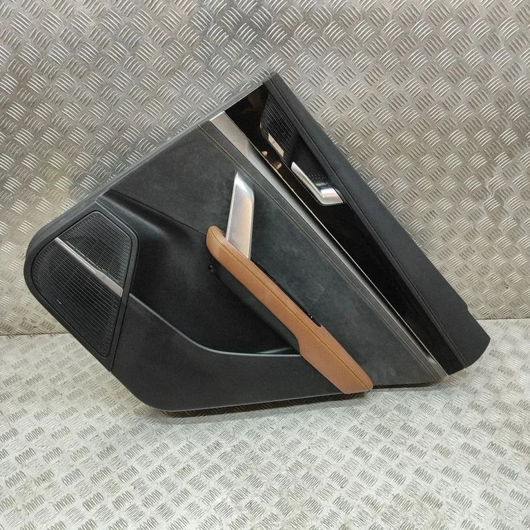 Rear door card panel trim STHA6202200BD2ZL