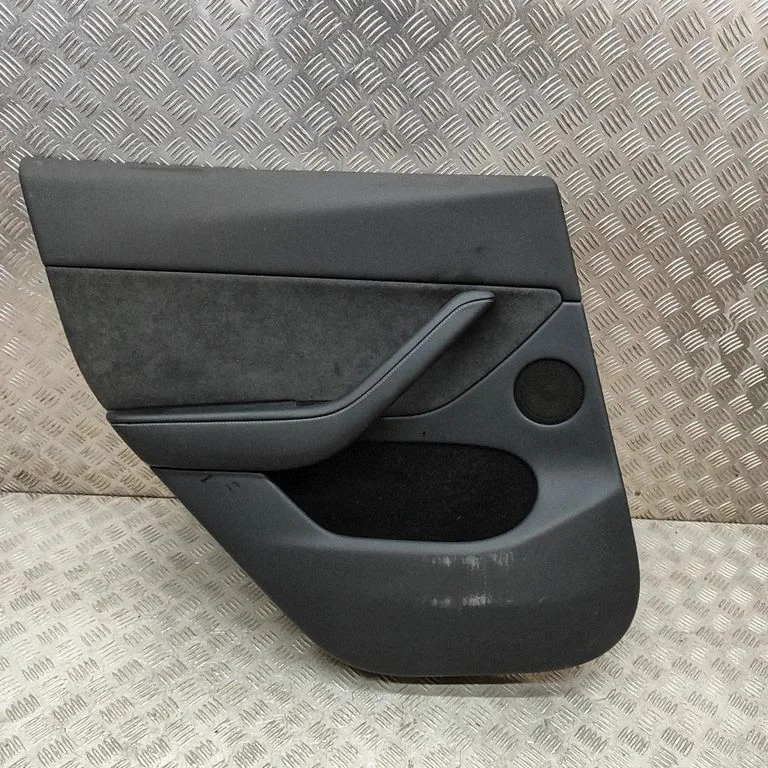 Rear door card panel trim – Tesla Model Y (2020-)
