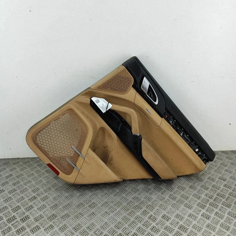 Aizmugurējo durvju apšuvums 95855530223
