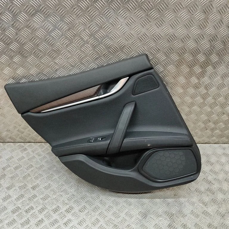 Rear door card panel trim 670018354