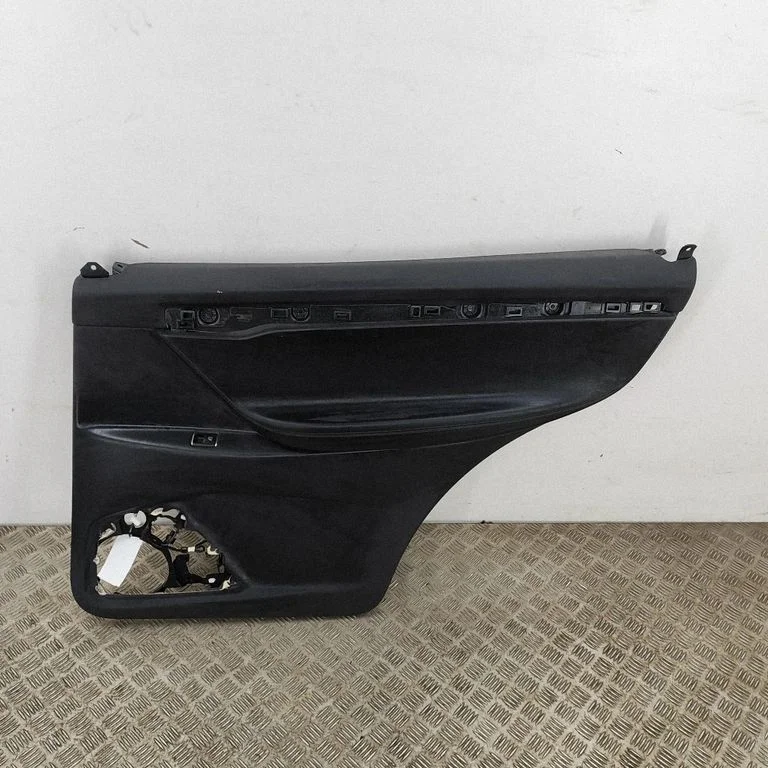 Rear door card panel trim 105886718C