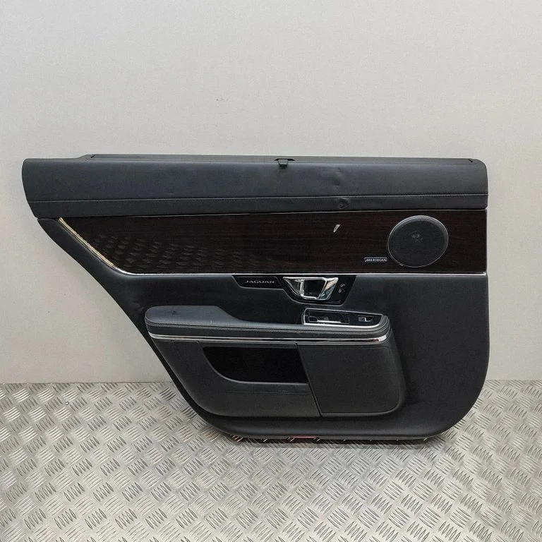 Rear door card panel trim – Jaguar XJ X351 (2009-2019)