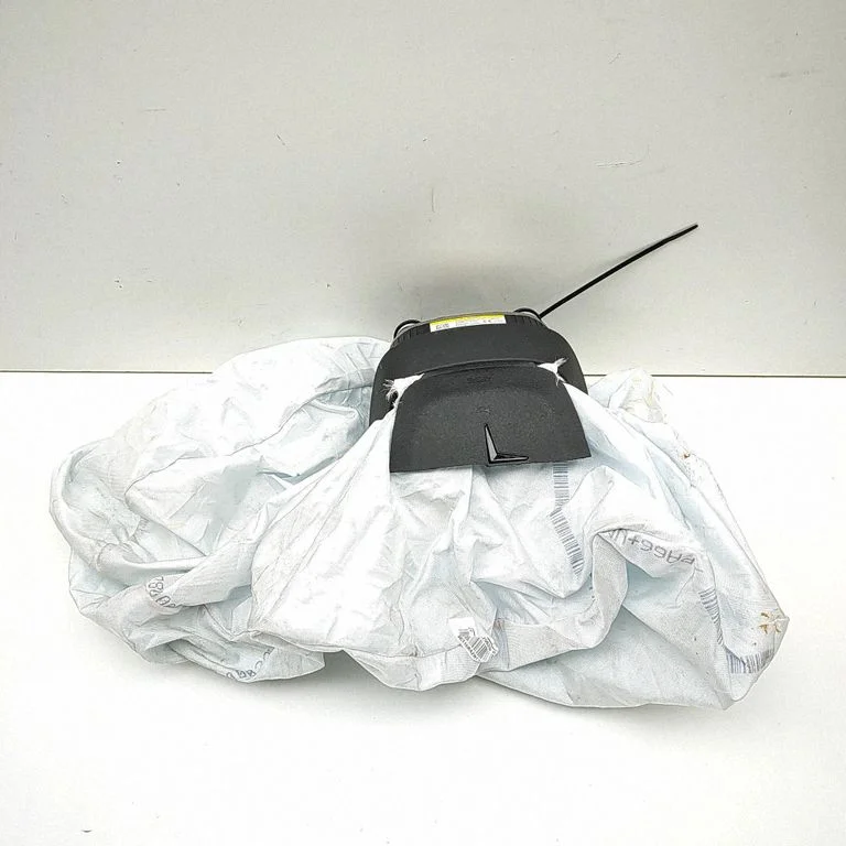 Steering wheel airbag 32329840