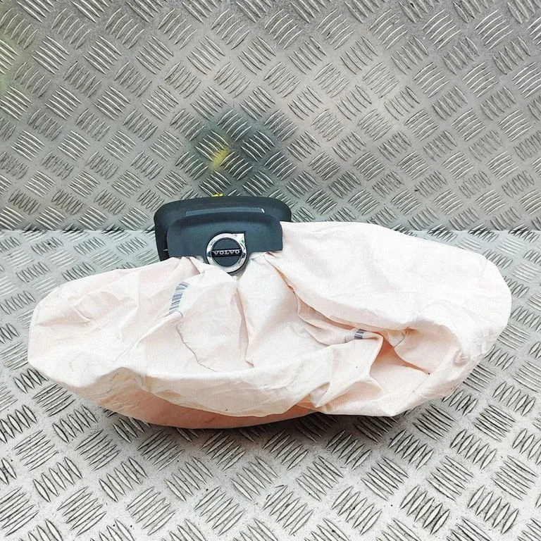 Steering wheel airbag 32288355