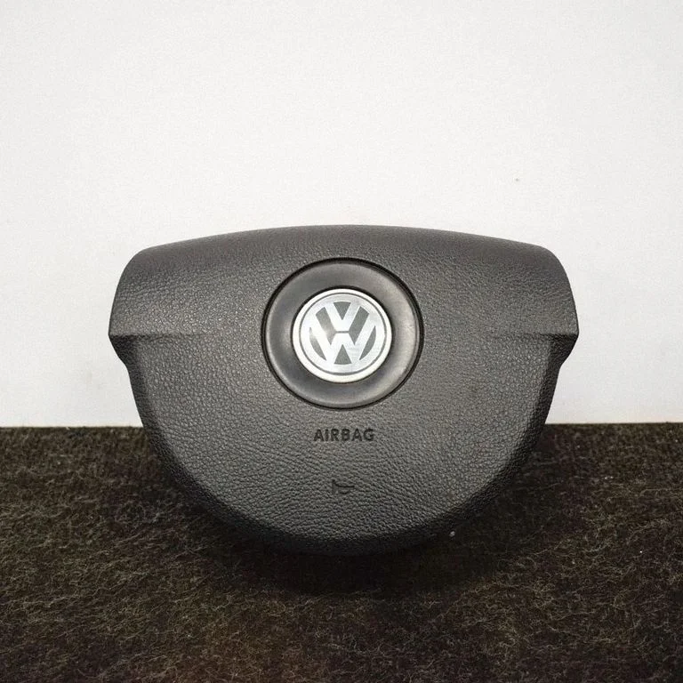 Steering wheel airbag – Volkswagen Passat CC (2008-2016)