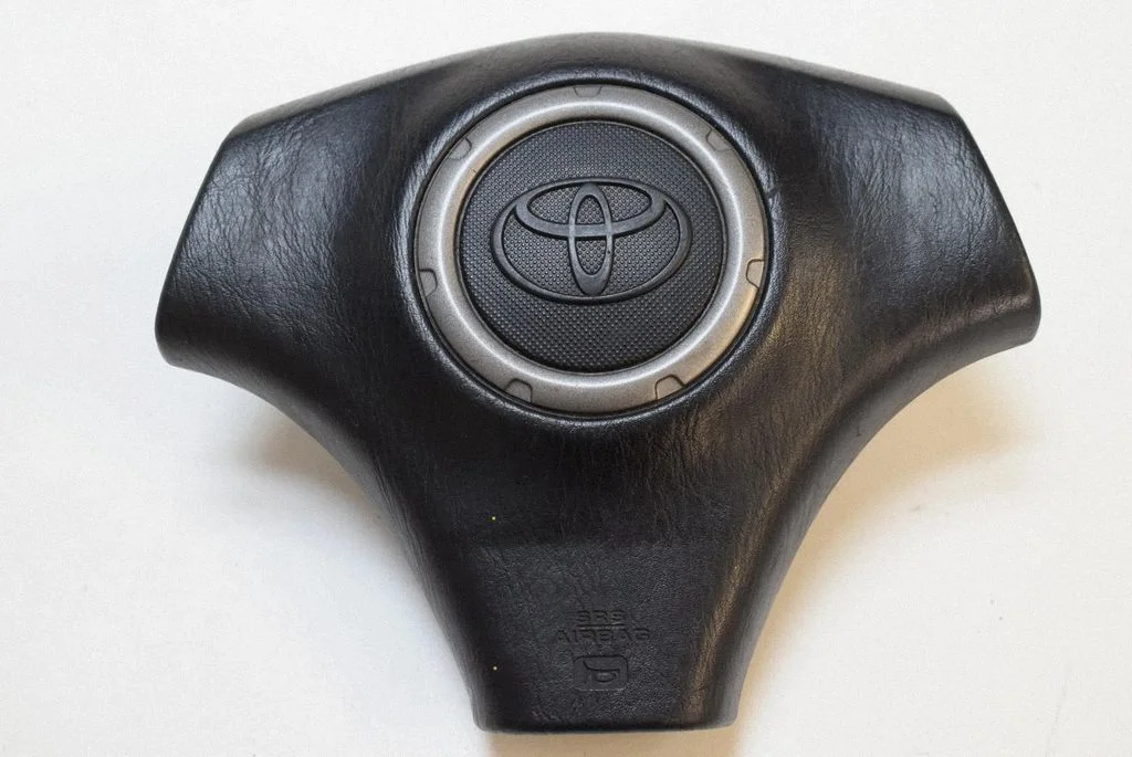 Stūres drošības spilvens – Toyota RAV 4 (XA20) (2000-2005)