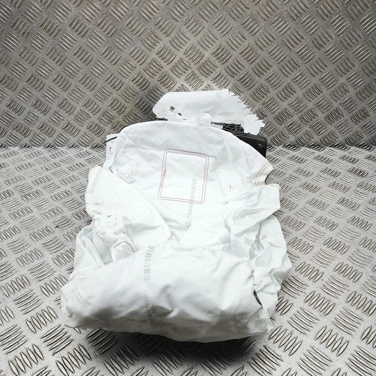 Passenger airbag – Mercedes-Benz EQS V297 (2021-)