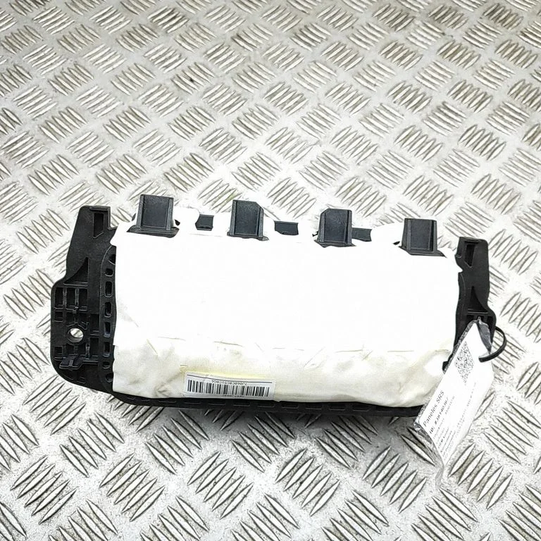 Passenger airbag 9839801280