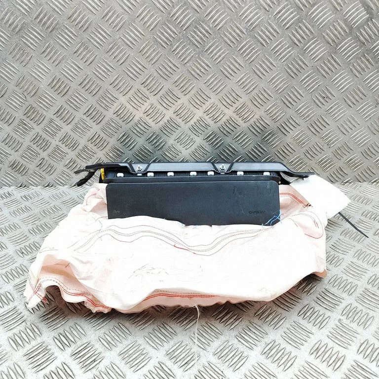 Passenger airbag 95B880917