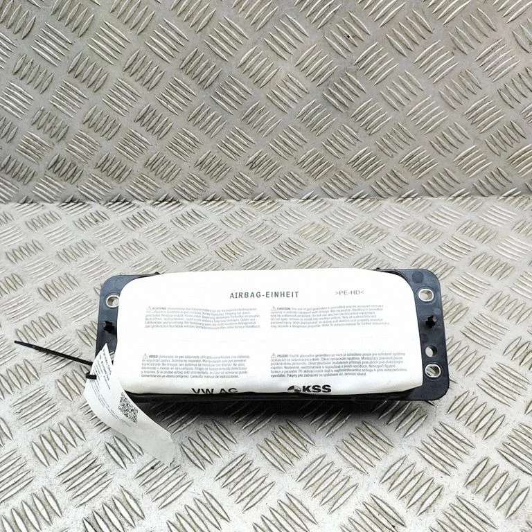 Passenger airbag 95B880204