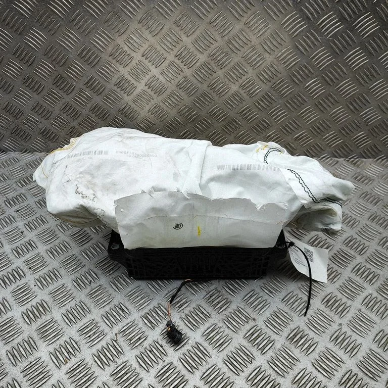 Passenger airbag – Audi Q5 SQ5 FY (2017-2025)