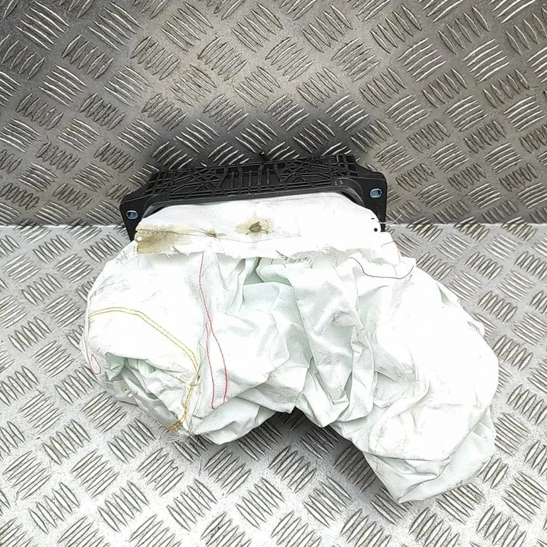 Pasažiera drošības spilvens – Audi Q7 4M (2015-)