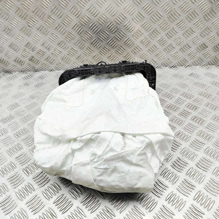Pasažiera drošības spilvens 6848581