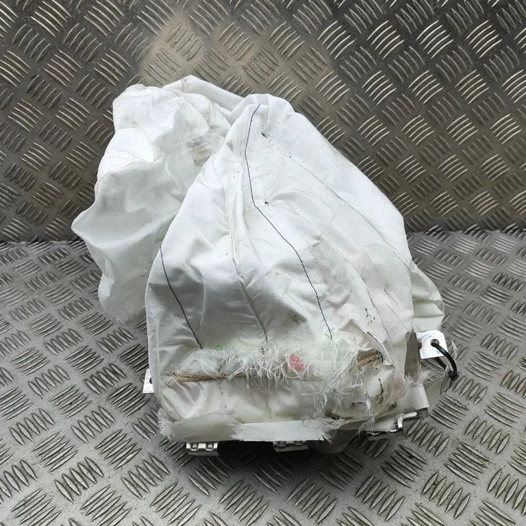 Pasažiera drošības spilvens – Toyota RAV 4 (XA50) (2018-)
