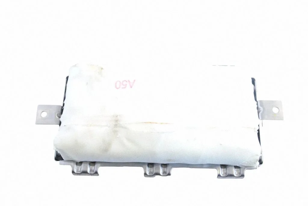 Kõrvalistuja turvapadi 8214048051