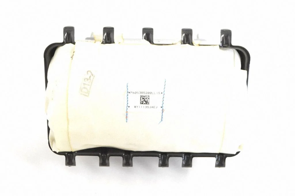 Passenger airbag P05108546AC