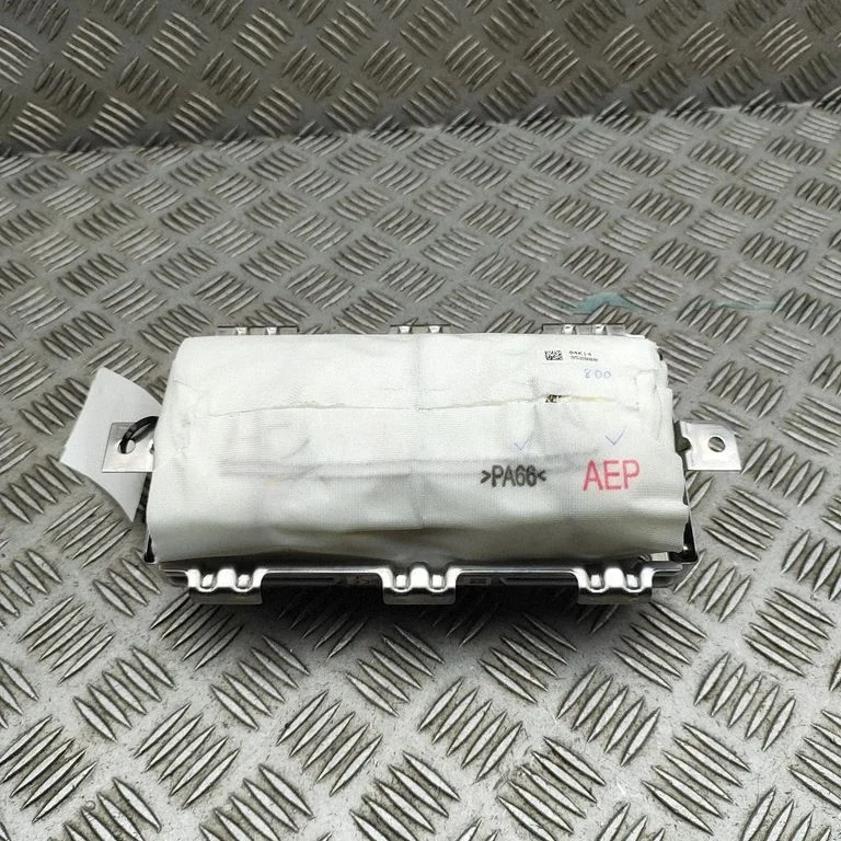 Passenger airbag 7396047170
