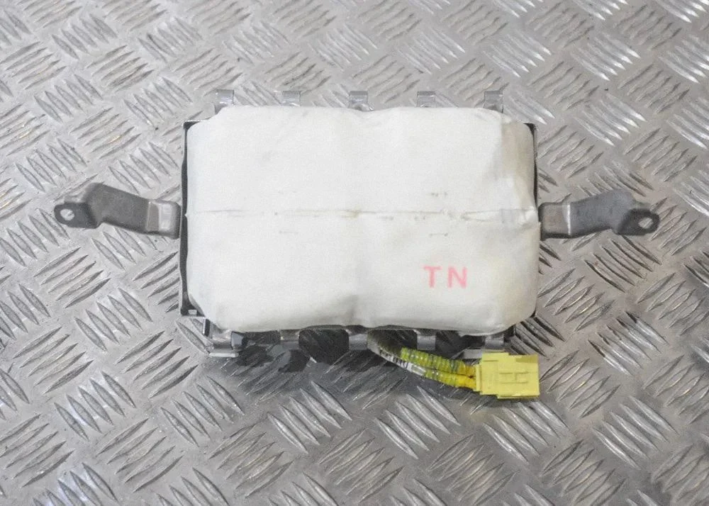 Poduszka powietrzna pasażera Y20L7017340 – Lexus LS UCF30 (2001-2007)