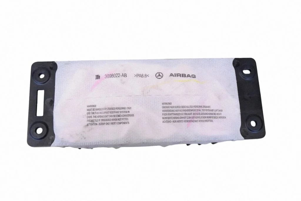 Passenger airbag A1678607701