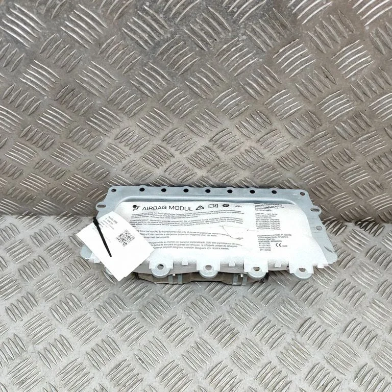 Passenger airbag – BMW 7 Series F01 F02 F03 F04 (2008-2016)