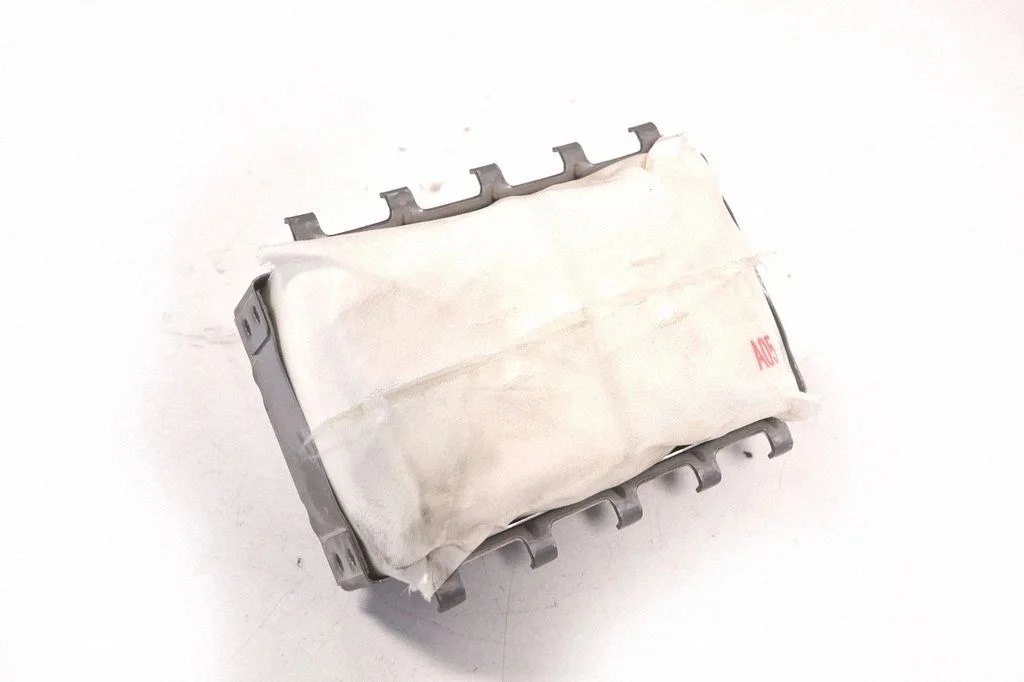 Pasažiera drošības spilvens WR20RH00462