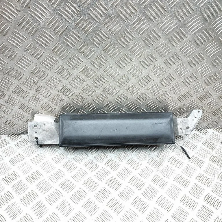 Põlveturvapadi 9Y2880842E