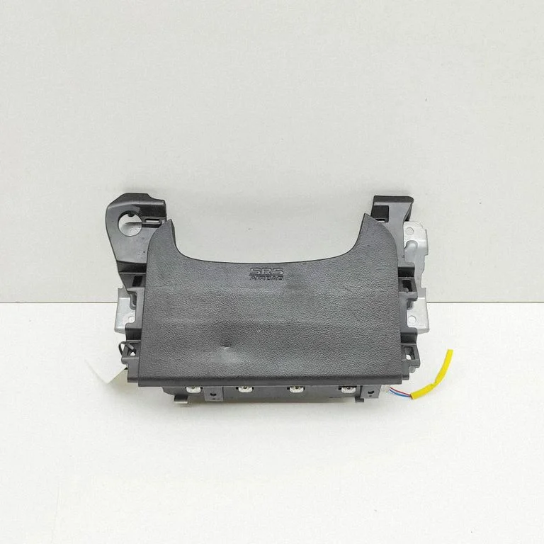 Ceļgalu drošības spilvens 7030A31754