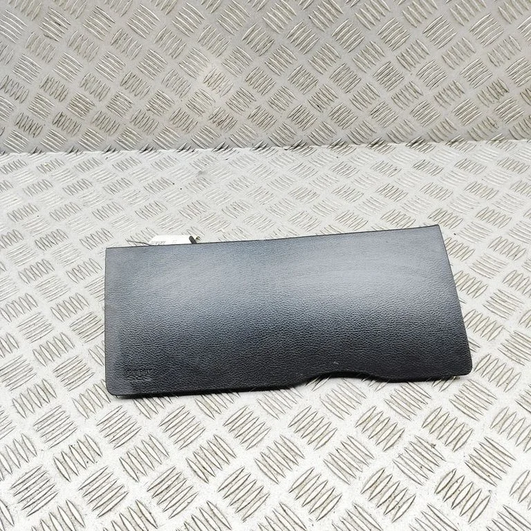 Ceļgalu drošības spilvens 5SG31DX9AA