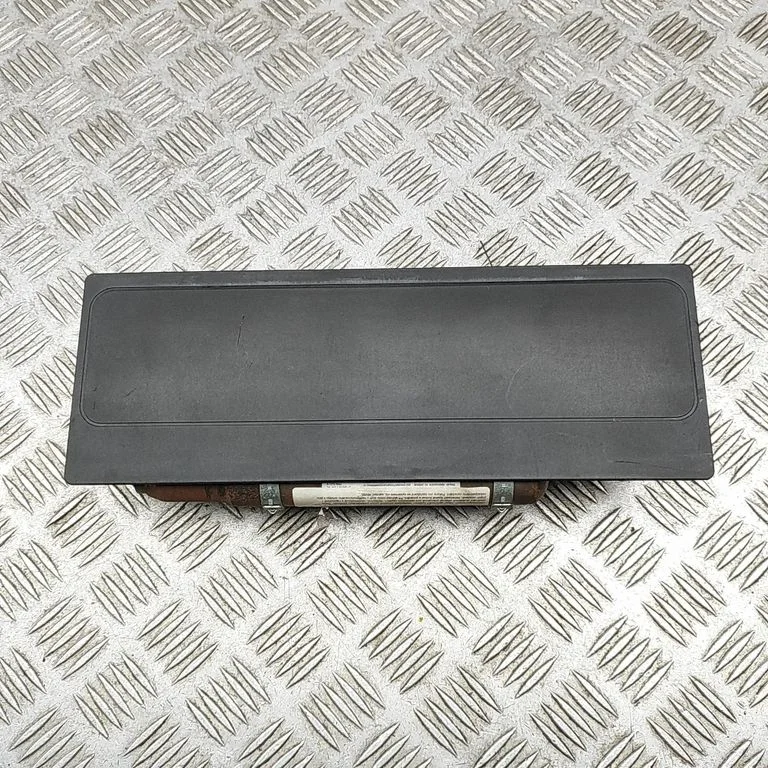 Ceļgalu drošības spilvens 3G2880842F