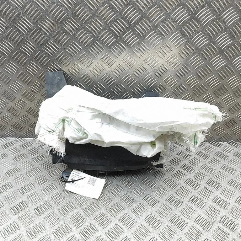 Ceļgalu drošības spilvens 8974715932