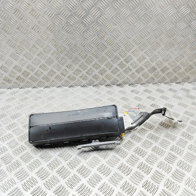 Ceļgalu drošības spilvens K31V57KS0C