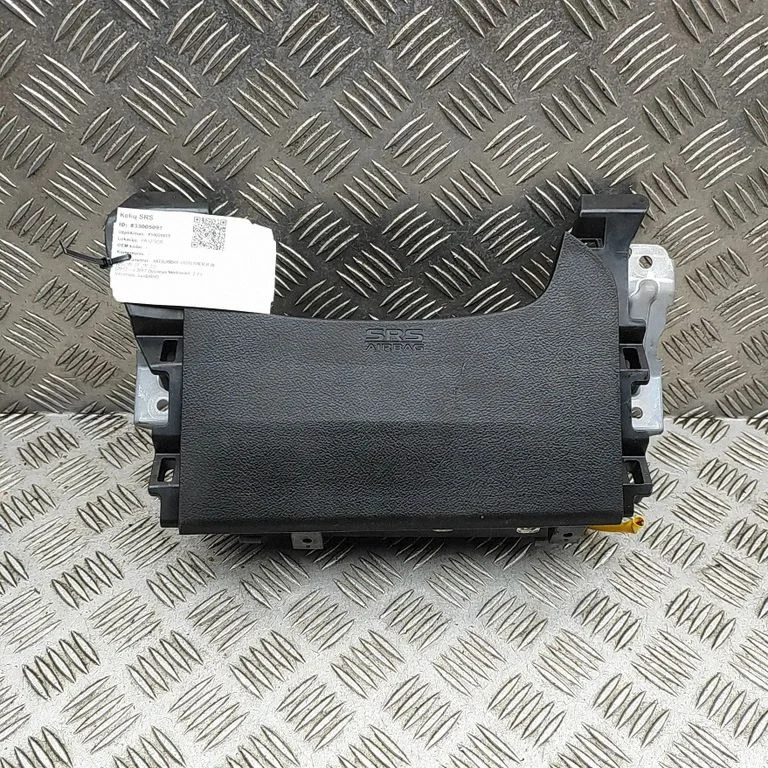 Ceļgalu drošības spilvens 7030A317XB