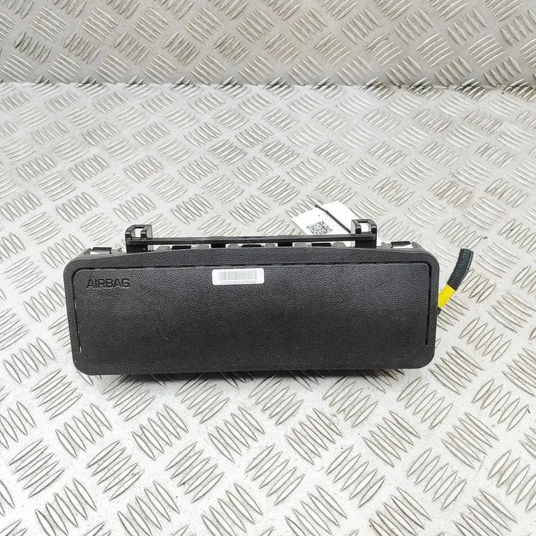 Põlveturvapadi 80200AT000
