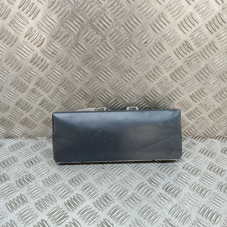 Ceļgalu drošības spilvens 5G2880842D