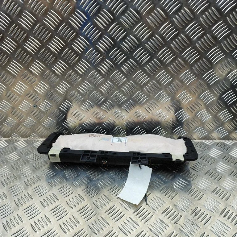 Poduszka kolanowa A1668600102