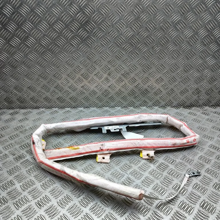 Jumta drošības spilvens (aizkars) – BMW 5. sērija F10 F11 (2009-2016)