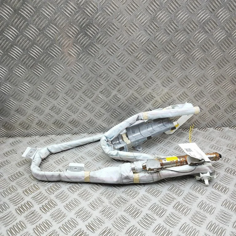 Kurtyna powietrzna 6217050020 – Lexus LS UCF30 (2001-2007)