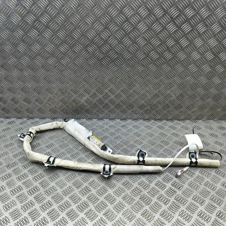 Katuse turvapadi (kardin) 31291327