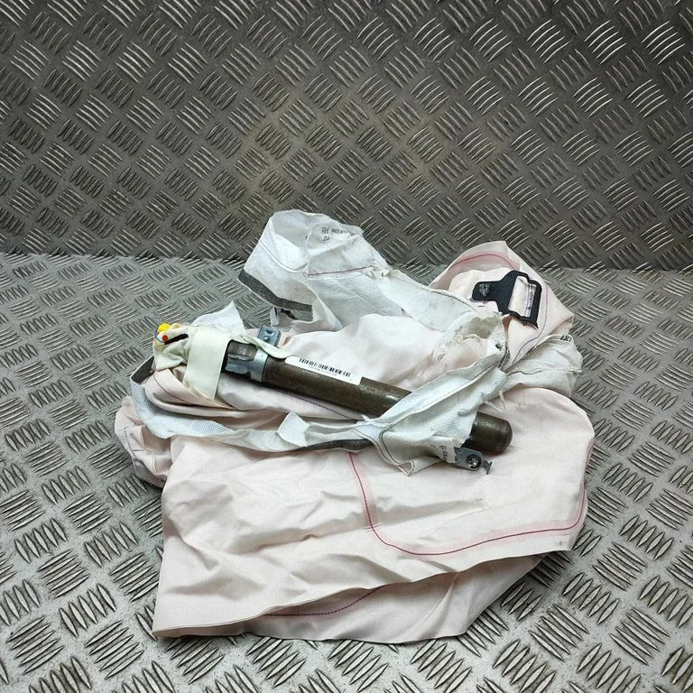 Roof airbag – Audi RS Q8 (2019-)