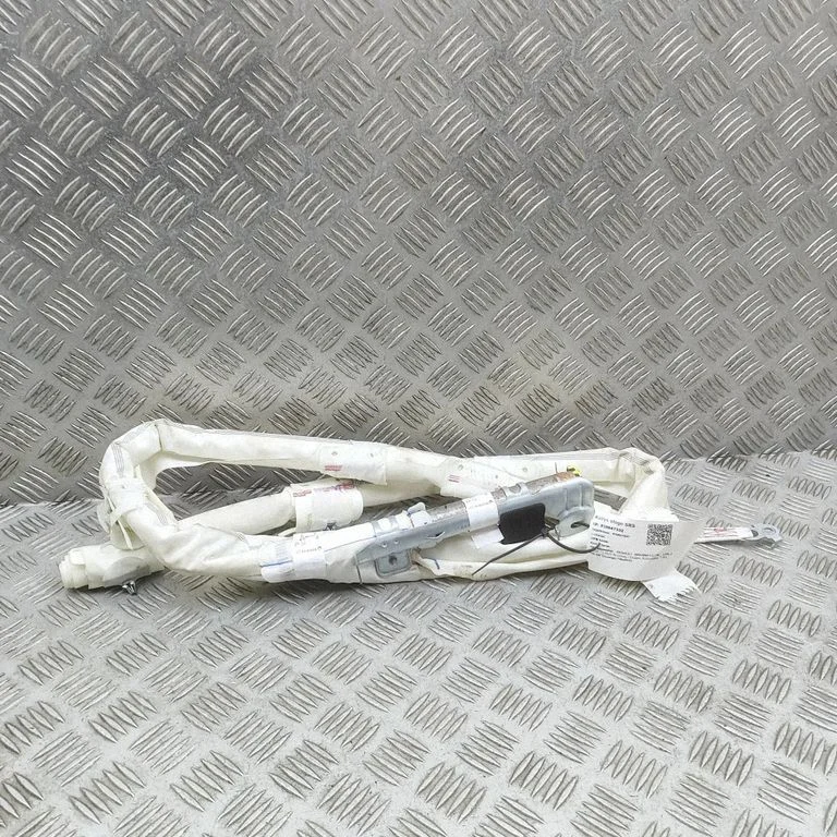 Katuse turvapadi (kardin) 985P15749R