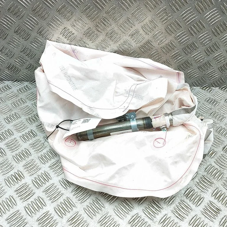 Katuse turvapadi (kardin) 9J1880742F